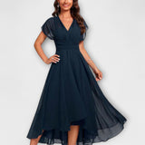 Julita – Vestido de noite fluido com decote em V