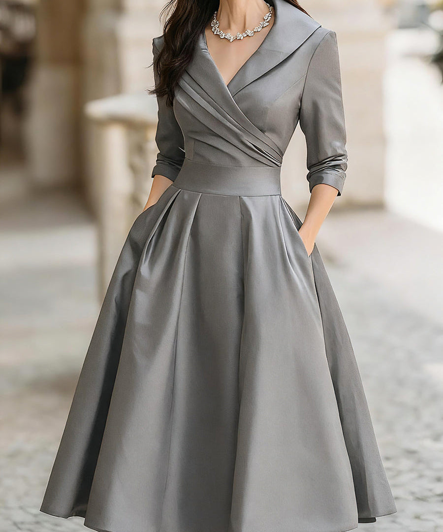 Colette™ | Vestido de Férias Elegante com Detalhes em Renda