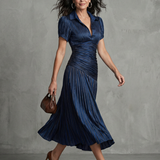 Auria - Vestido midi com cintura plissada e riscas