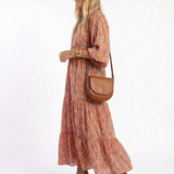 Amara | Vestido Midi em Camadas com Estampado Geométrico e Decote em V