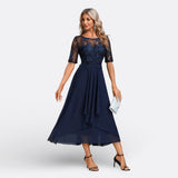 Mariana - Vestido de Renda com Manga Curta