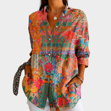 Blusa com Botões Frontal em Patchwork de Flores Silvestres Iluminadas pelo Sol