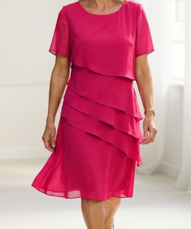Juliette – Vestido elegante fluido com volantes