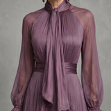 Tatiana - Vestido Maxi com Gola em Laço e Volantes