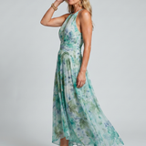 Inês - Vestido Midi com Alças Plissado com Padrão Floral Suave
