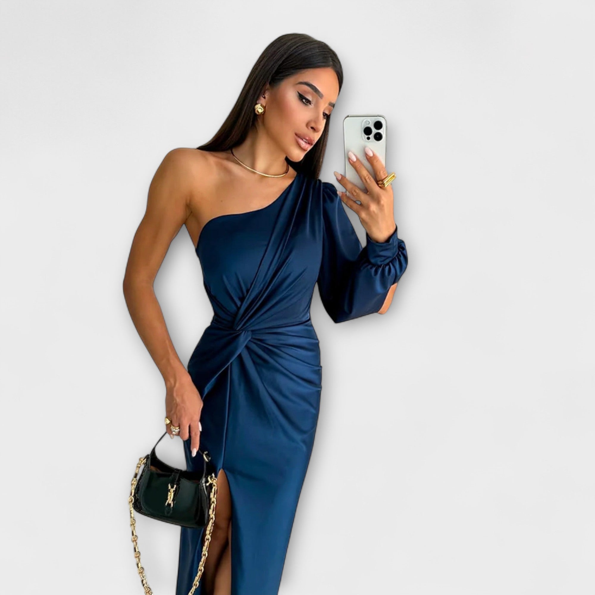 Julie - Vestido elegante com sofisticação
