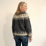 Angela | Sweater Vintage da Ilha
