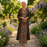 Daniela - Vestido longo com padrão floral e colete ajustado