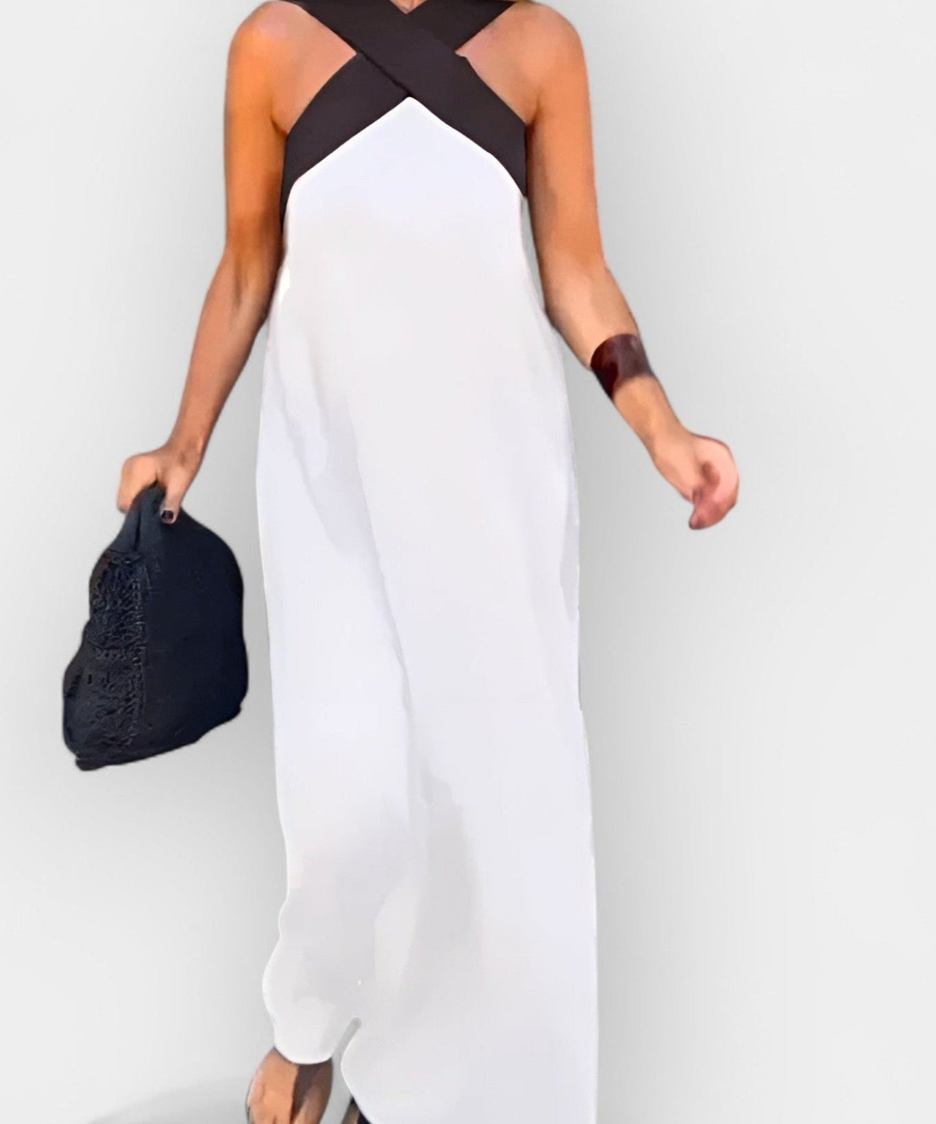 Regina | Vestido Leve Preto de Verão