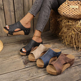 Sofia - Wedges com Studs Lumi