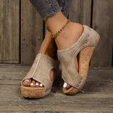 Sofia - Wedges com Studs Lumi