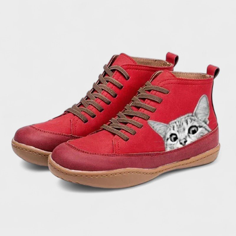 Tanja | Botas amigas dos gatos