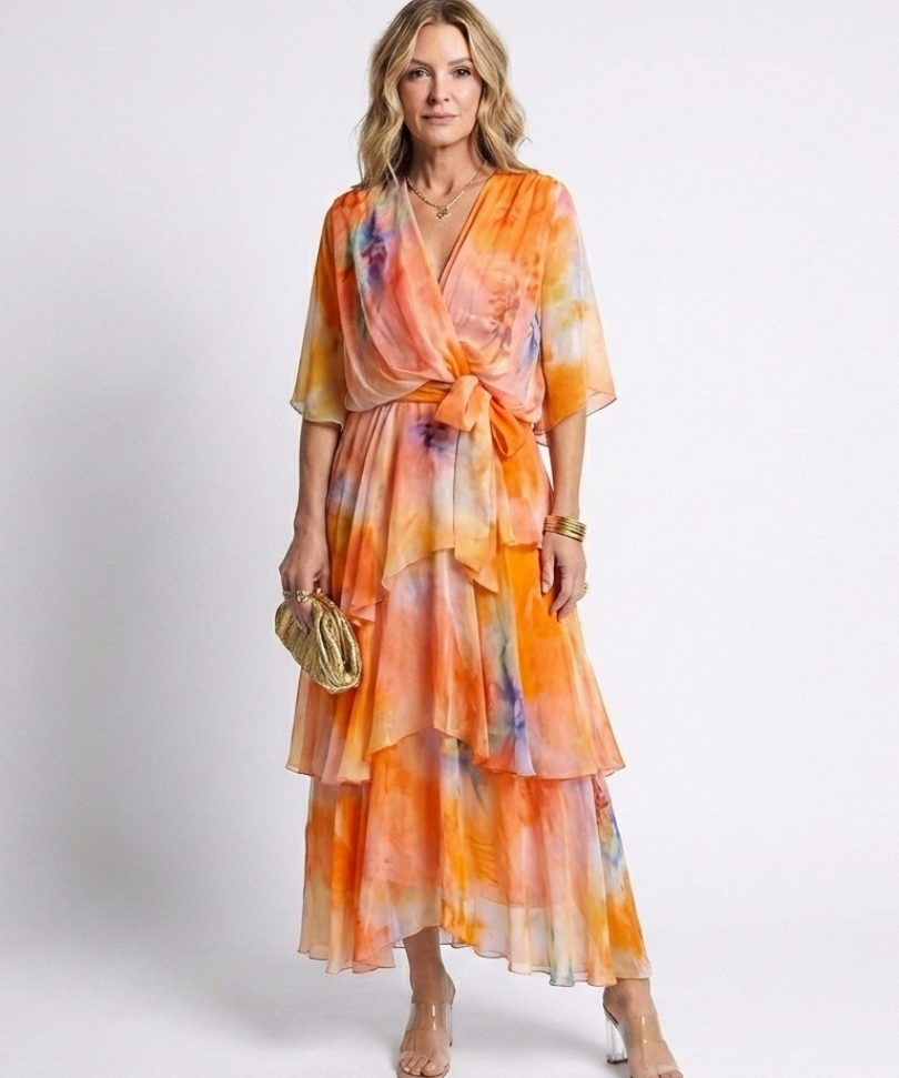 Calista | Vestido Maxi com Decote em V e Cintura Amarrada em Camadas Transparentes