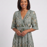 Élodie – Vestido longo floral com decote em V