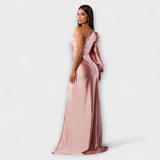 Julie - Vestido elegante com sofisticação